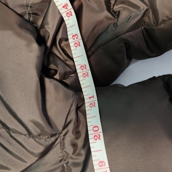 Women’s Eddie Bauer Power Premium Quality Goose Down Jacket - Picture 5 of 5